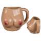 Tasse avec seins en 3D 