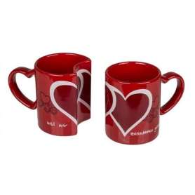 Tasses romantiques imbriquées cœurs rouges