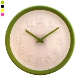 Horloge design chiffre en relief