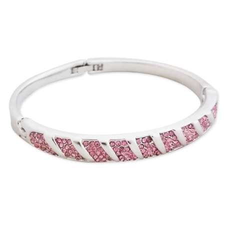 Bracelet fantaisie orné de plusieurs rangées verticales de strass ro