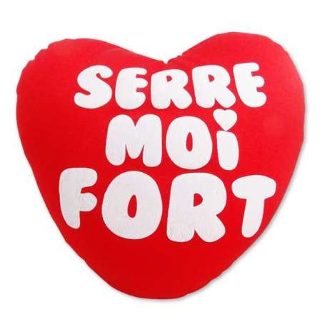 Coussin coeur avec message serre moi fort