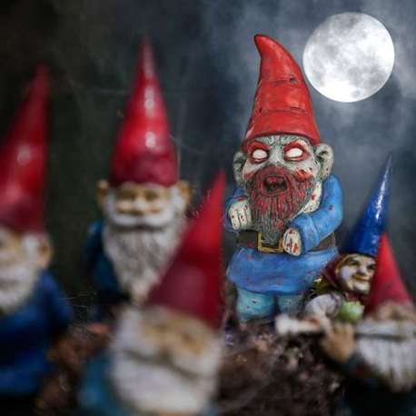 Nain de jardin zombie gnome