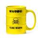 Tasse baril de déchet toxique warning toxic waste 