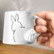 Mug lapin qui réfléchit à queue 3D 