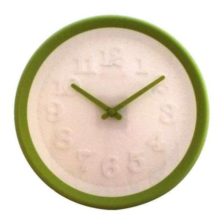 Horloge design chiffre en relief